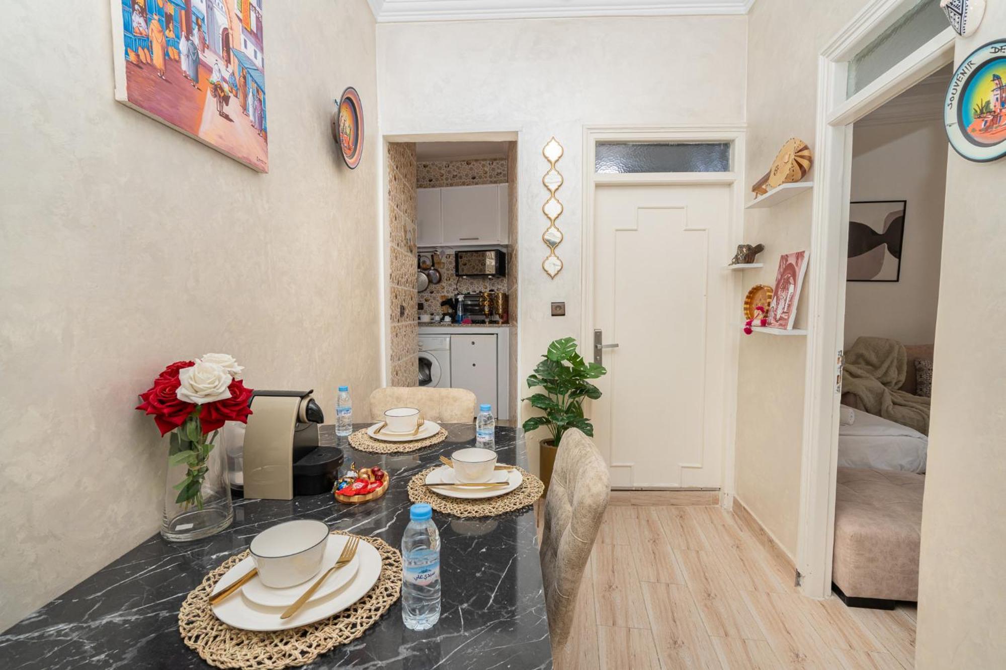Appartement Ensolleille Au Coeur De Tanger Tânger Exterior foto